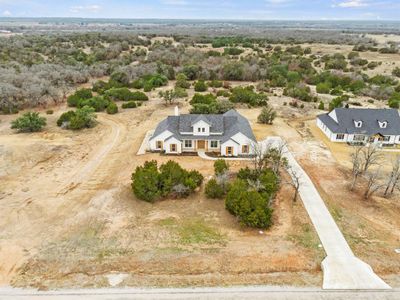 New construction Single-Family house 1208 Eagles Bluff Drive, Weatherford, TX 76087 - photo 26 26