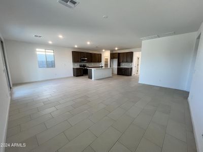 New construction Single-Family house 17440 W Fulton Street, Goodyear, AZ 85338 - photo 5 5