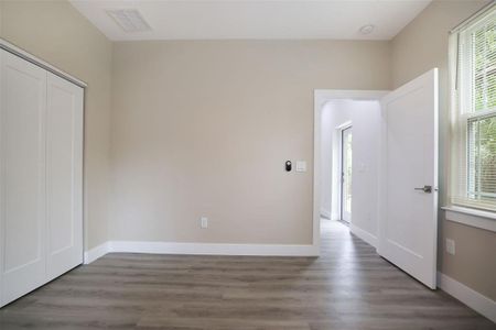 New construction Single-Family house 2156 43Rd Terrace N, Saint Petersburg, FL 33714 - photo 30 30