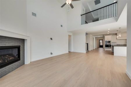 New construction Single-Family house 7616 Whisterwheel Way, Fort Worth, TX 76123 Sanger - SH 4436- photo 7 7