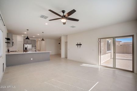 New construction Single-Family house 35503 W Santa Monica Avenue, Maricopa, AZ 85138 - photo 4 4