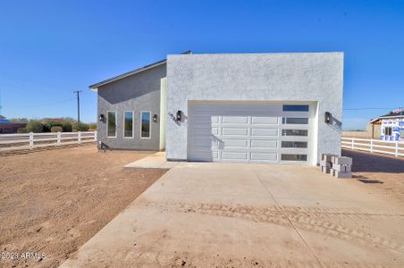 New construction Single-Family house 4205 N Robel Circle, Eloy, AZ 85131 - photo 0