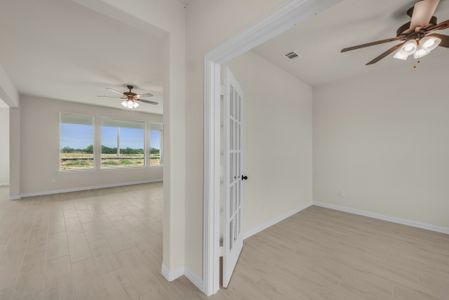 New construction Single-Family house 210 Roosevelt Trail, Valley View, TX 76272 Cibolo- photo 62 62