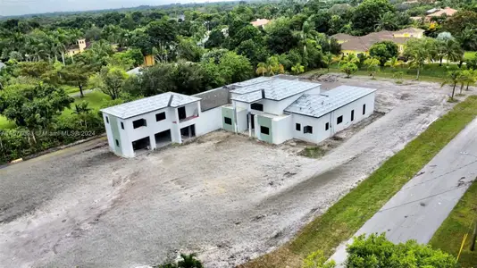 New construction Single-Family house 11570 Nw 12Th St, Plantation, FL 33323 - photo 0