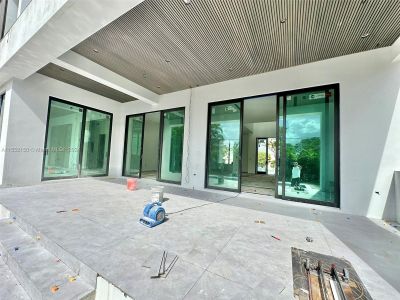 New construction Single-Family house 12490 Keystone Island Dr, North Miami, FL 33181 - photo 30 30