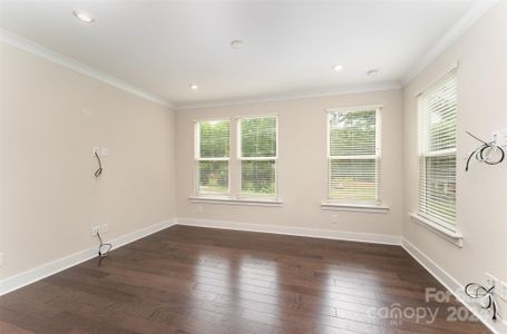 New construction Townhouse house 1455 Briar Creek Road, Charlotte, NC 28205 - photo 10 10