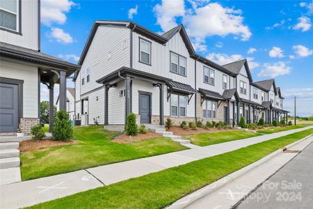 New construction Townhouse house 9209 Harwen Lane, Charlotte, NC 28215 - photo 1 1