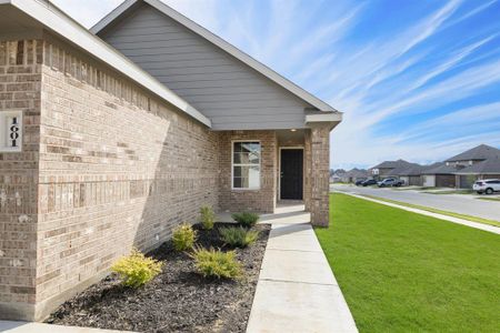 New construction Single-Family house 1601 Luke Street, Ennis, TX 75119 Sweetwater- photo 2 2