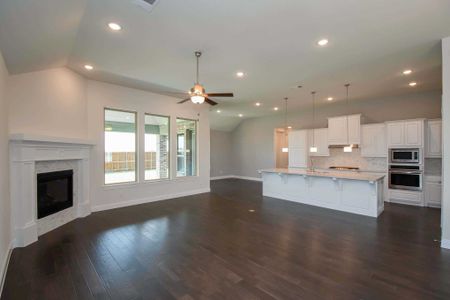 New construction Single-Family house 117 Villoria Cove, Liberty Hill, TX 78642 - photo 8 8