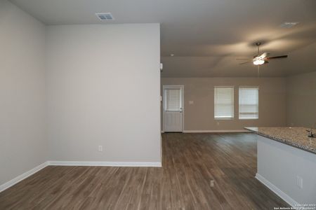 New construction Single-Family house 5527 Onyx Valley, San Antonio, TX 78242 Pineda - C- photo 6 6