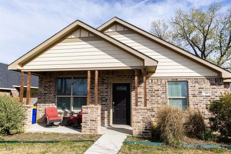 New construction Single-Family house 208 S Hickory Street, Venus, TX 76084 - photo 25 25