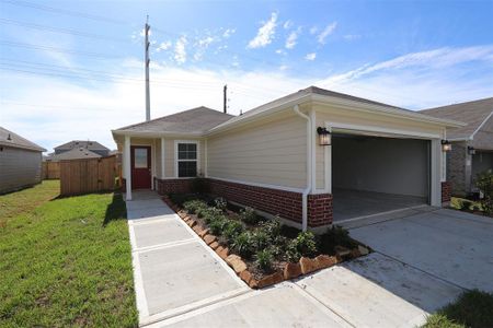 New construction Single-Family house 4949 Perennial, La Marque, TX 77568 Primrose- photo 0 0