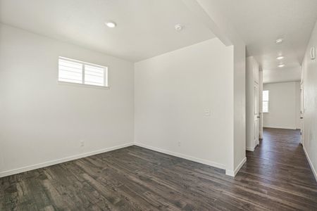 New construction Single-Family house 4725 Antler Way, Johnstown, CO 80534 - photo 8 8