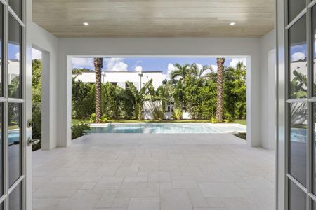 New construction Single-Family house 130 Algoma Road, Palm Beach, FL 33480 - photo 32 32