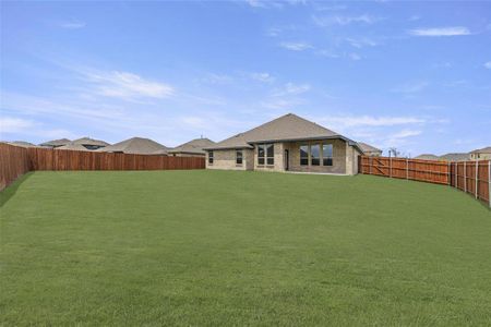 New construction Single-Family house 542 Amesbury Drive, Forney, TX 75126 Hampton- photo 28 28