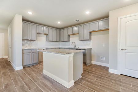 New construction Single-Family house 4010 Colony River Rock Boulevard, Pinehurst, TX 77362 - photo 33 33