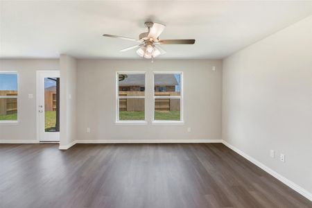 New construction Single-Family house 4010 Colony River Rock Boulevard, Pinehurst, TX 77362 - photo 16 16