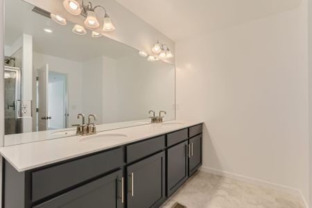 New construction Townhouse house 15185 West 68th Place, Arvada, CO 80007 - photo 19 19
