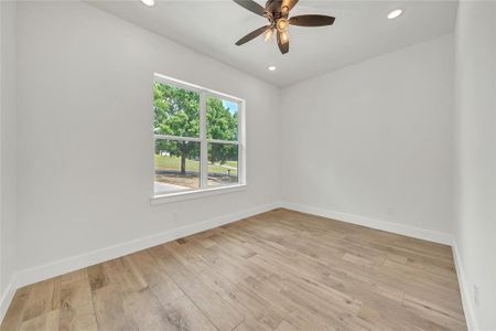 New construction Single-Family house 301 N Paint Pony Trail, Fort Worth, TX 76108 - photo 12 12