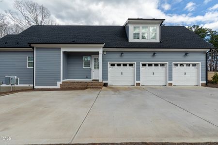 New construction Single-Family house 259 E Antebellum Drive, Pittsboro, NC 27312 - photo 39 39