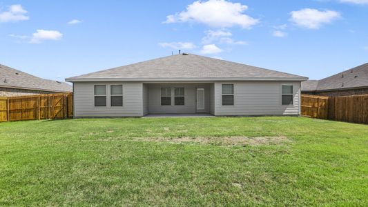 New construction Single-Family house 207 Saddletree Drive, Josephine, TX 75173 - photo 39 39