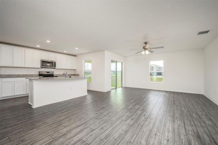 New construction Single-Family house 8426 101St Ave, Vero Beach, FL 32967 - photo 6 6