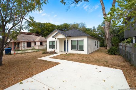 New construction Single-Family house 1535 W Harlan Ave, San Antonio, TX 78211 - photo 0