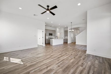 New construction Townhouse house 8668 Wellspring Loop, Round Rock, TX 78665 - photo 13 13