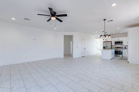 New construction Single-Family house 844 N Main Street, Coolidge, AZ 85128 - photo 16 16