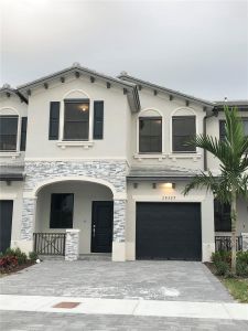 New construction Townhouse house 28569 Sw 134Th Ct, Unit -, Homestead, FL 33033 - photo 1 1