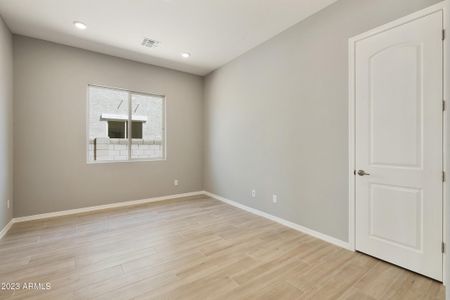 New construction Single-Family house 5534 N 193Rd Avenue, Litchfield Park, AZ 85340 - photo 16 16