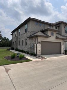 New construction Townhouse house 2500 Forest Creek Dr, Unit 2501, Round Rock, TX 78665 - photo 1 1