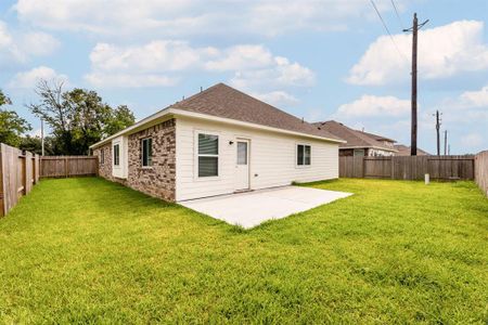 New construction Single-Family house 6115 Patton Lane, Pearland, TX 77584 - photo 32 32