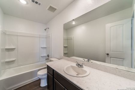 New construction Single-Family house 10323 Goldspur Court, San Antonio, TX 78224 Telluride- photo 26 26