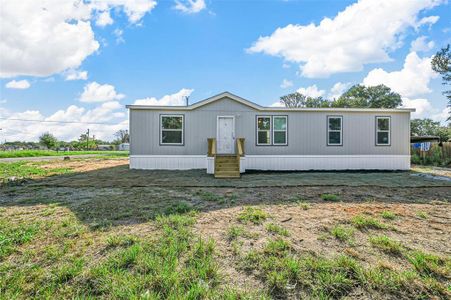 New construction Manufactured Home house 4321 Terri Lee Lane, Granbury, TX 76048 - photo 0