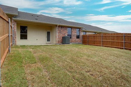 New construction Townhouse house 230 Legacy Blvd., Weatherford, TX 76085 The Cambridge- photo 15 15