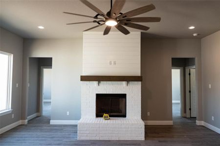 New construction Single-Family house 2005 Liberty Court, Weatherford, TX 76088 - photo 1 1