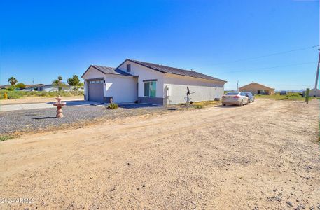 New construction Single-Family house 3725 N Bandelier Drive, Eloy, AZ 85131 - photo 2 2