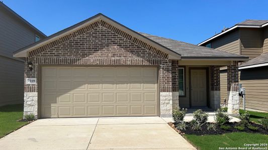 New construction Single-Family house 7219 Salado Creek Pkwy, San Antonio, TX 78223 The Caroline- photo 0