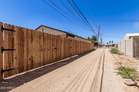 New construction Single-Family house 225 W Lindbergh Avenue, Coolidge, AZ 85128 - photo 37 37