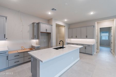 New construction Single-Family house 21379 W Meadowbrook Avenue, Buckeye, AZ 85396 - photo 9 9