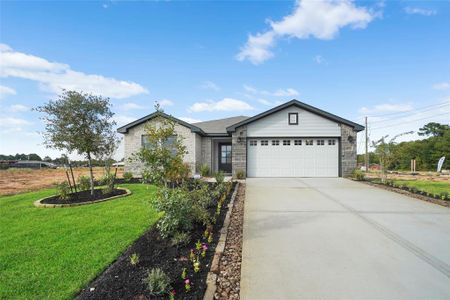 New construction Single-Family house 816 Clear Valley Lane, Dayton, TX 77535 Golden- photo 0 0