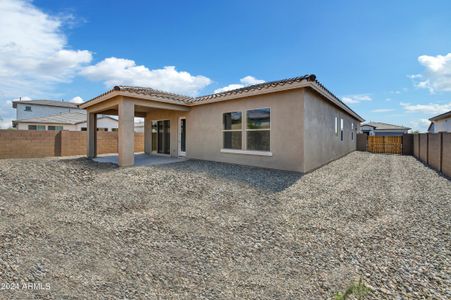 New construction Single-Family house 5518 N 194Th Avenue, Litchfield Park, AZ 85340 The Cottonwood- photo 16 16