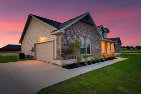 New construction Single-Family house 2900 Mossy Oak Drive, Oak Ridge, TX 75161 Cibolo- photo 3 3