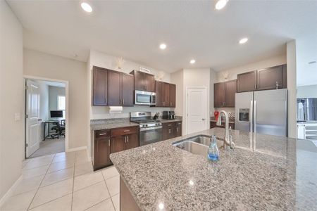 New construction Single-Family house 9316 Channing Hill Drive, Ruskin, FL 33573 - photo 17 17