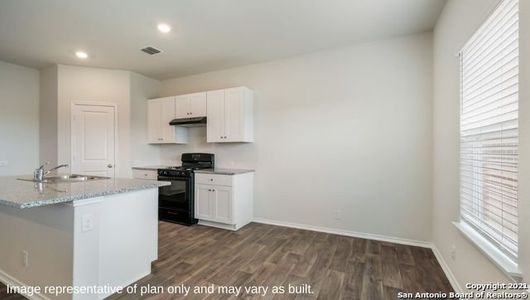 New construction Single-Family house 10623 Tattersall Blvd, San Antonio, TX 78252 The Emma- photo 8 8