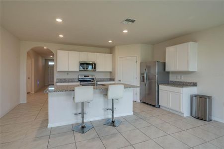 New construction Single-Family house 4341 Pumice Drive, Lakeland, FL 33811 - photo 11 11