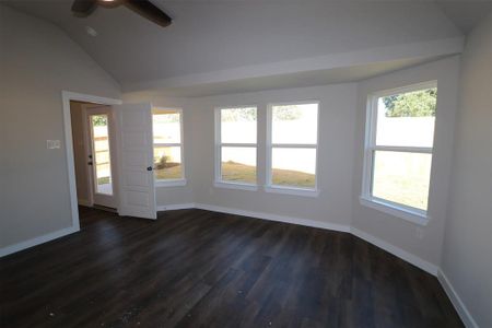 New construction Single-Family house 1206 Filly Creek Drive, Alvin, TX 77511 Boxwood- photo 3