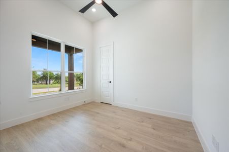 New construction Single-Family house 4505 Sandstrom Way, Fort Worth, TX 76179 - photo 10 10
