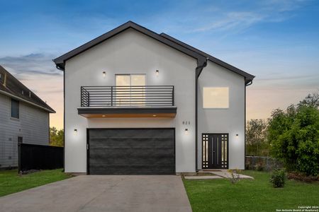 New construction Single-Family house 823 W Pyron Ave, San Antonio, TX 78221 - photo 0